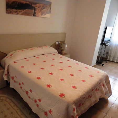 Tarragona Apartment Roses Ngoại thất bức ảnh